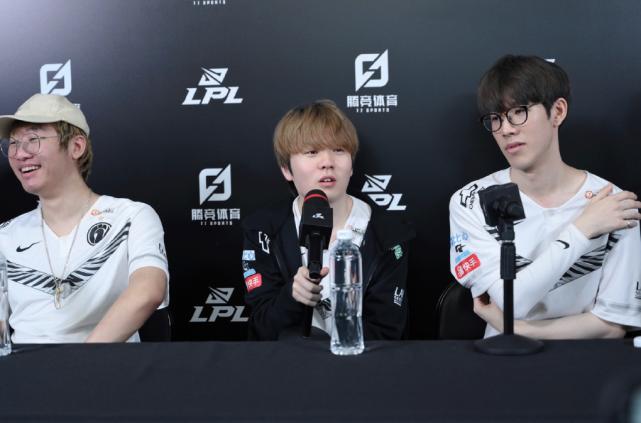 毫无优势可 毫无优势可